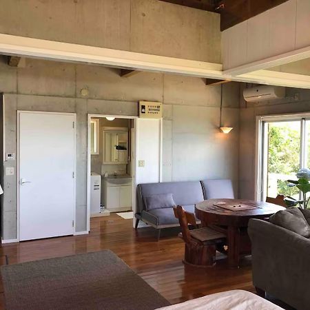 Panorama Ocean View Cottage Motobu Exterior foto