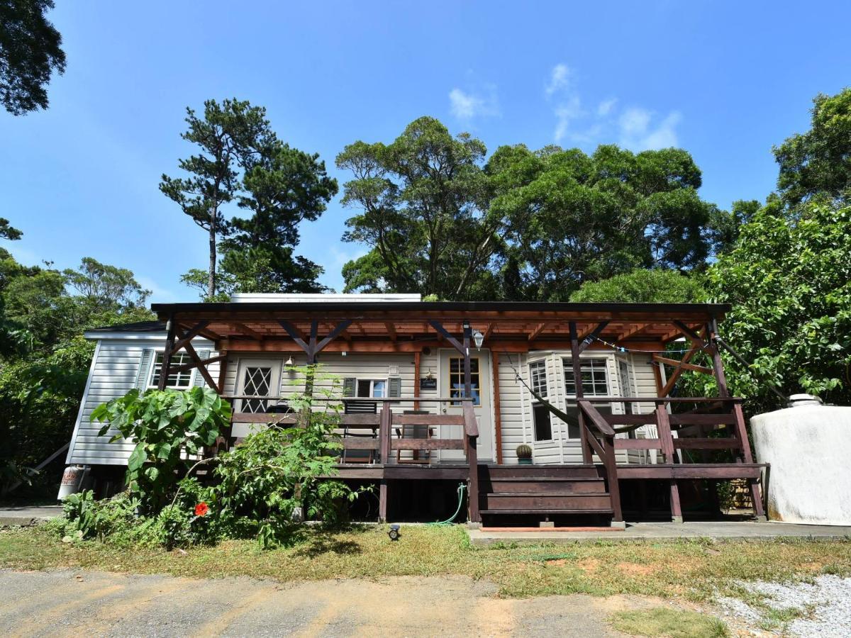 Panorama Ocean View Cottage Motobu Exterior foto