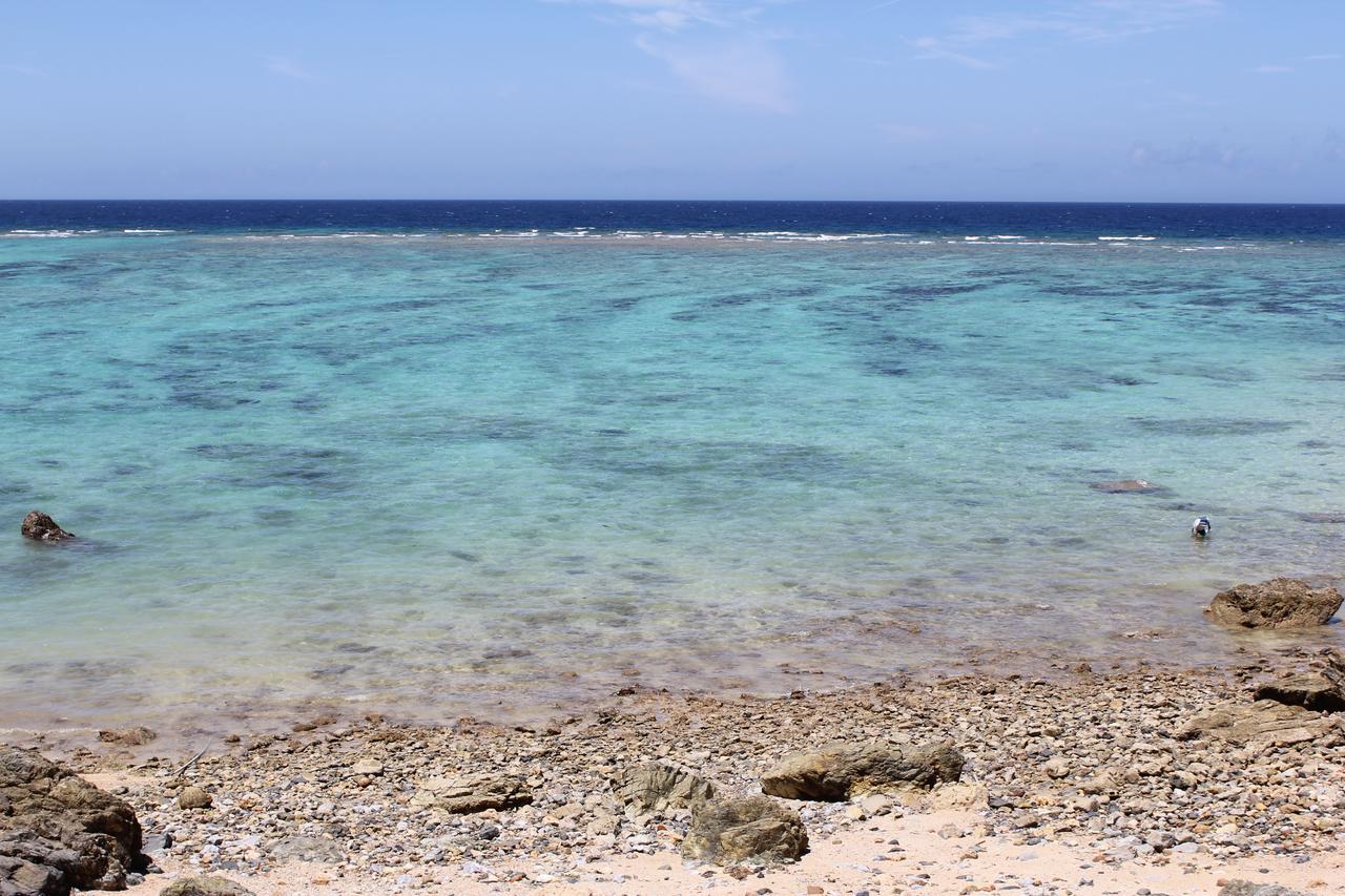 Panorama Ocean View Cottage Motobu Exterior foto